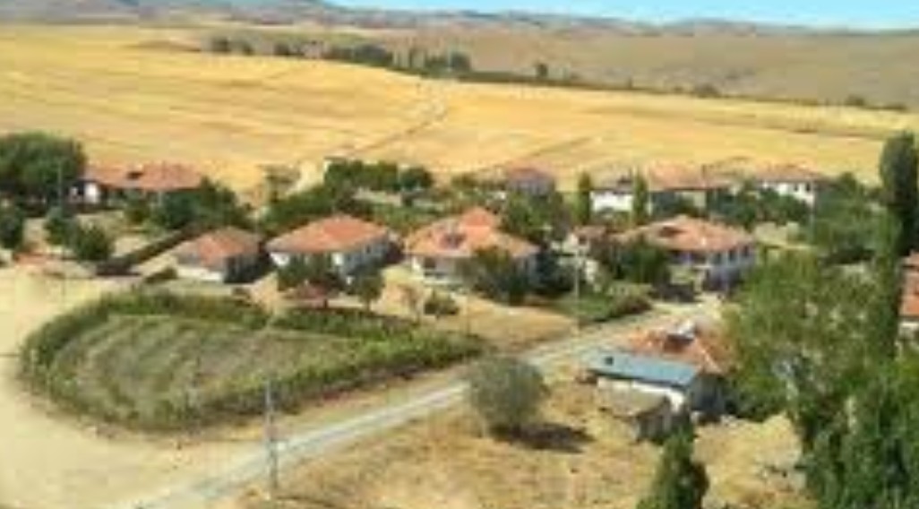 YOZGAT SORGUN TUZLACIK KÖYÜNDE 218 M² ARSA SATILIKTIR - YOZGAT SORGUN fotoğraf 11